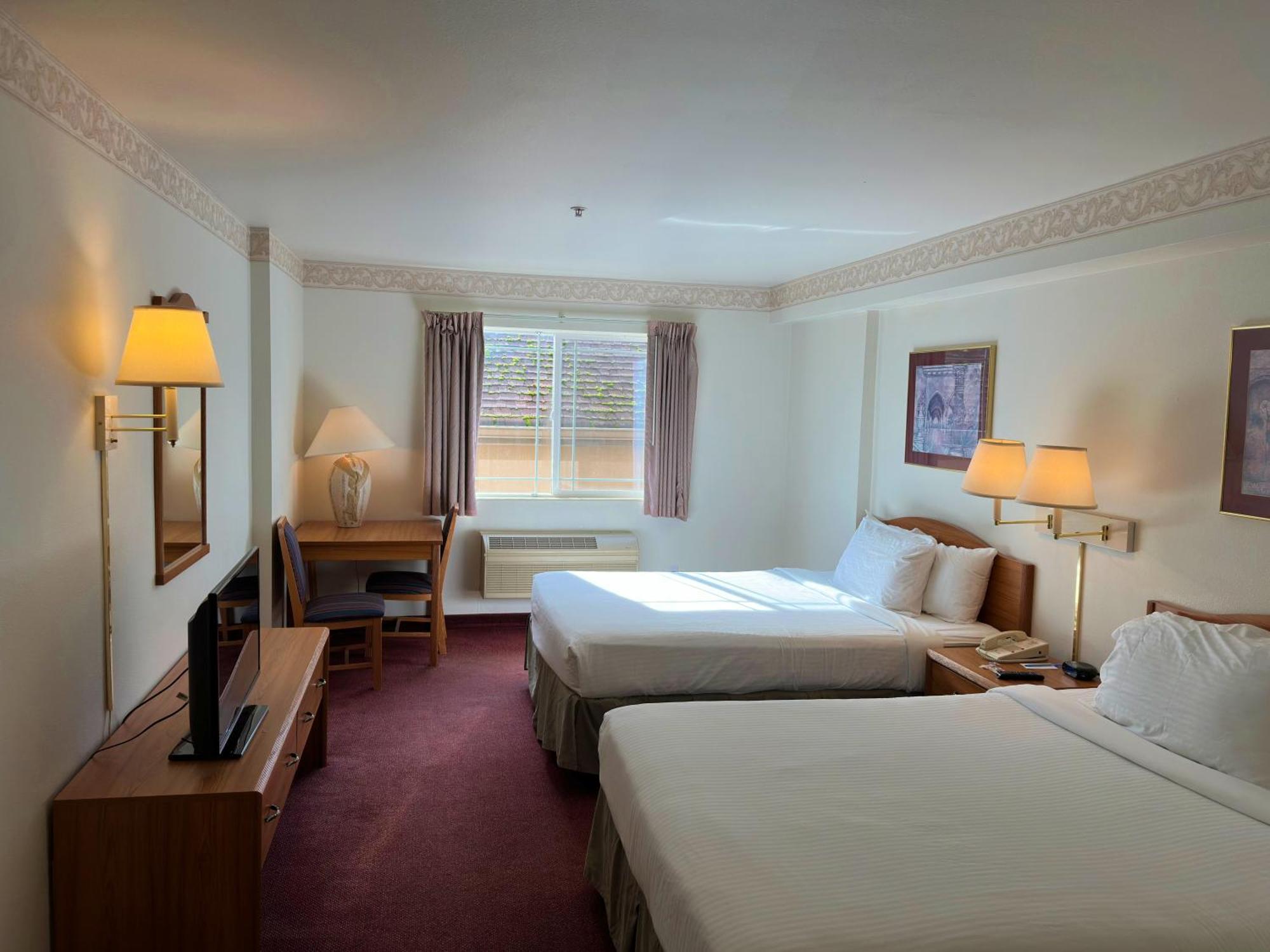 Peppermill Empress Inn Сентрейлия Экстерьер фото