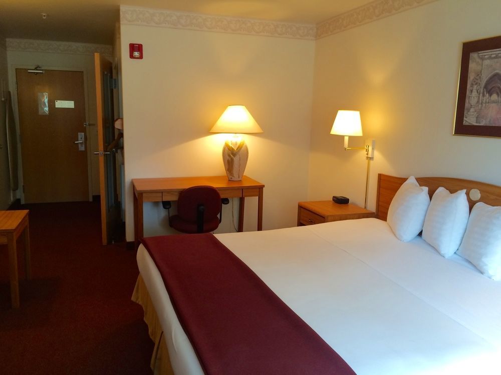 Peppermill Empress Inn Сентрейлия Экстерьер фото