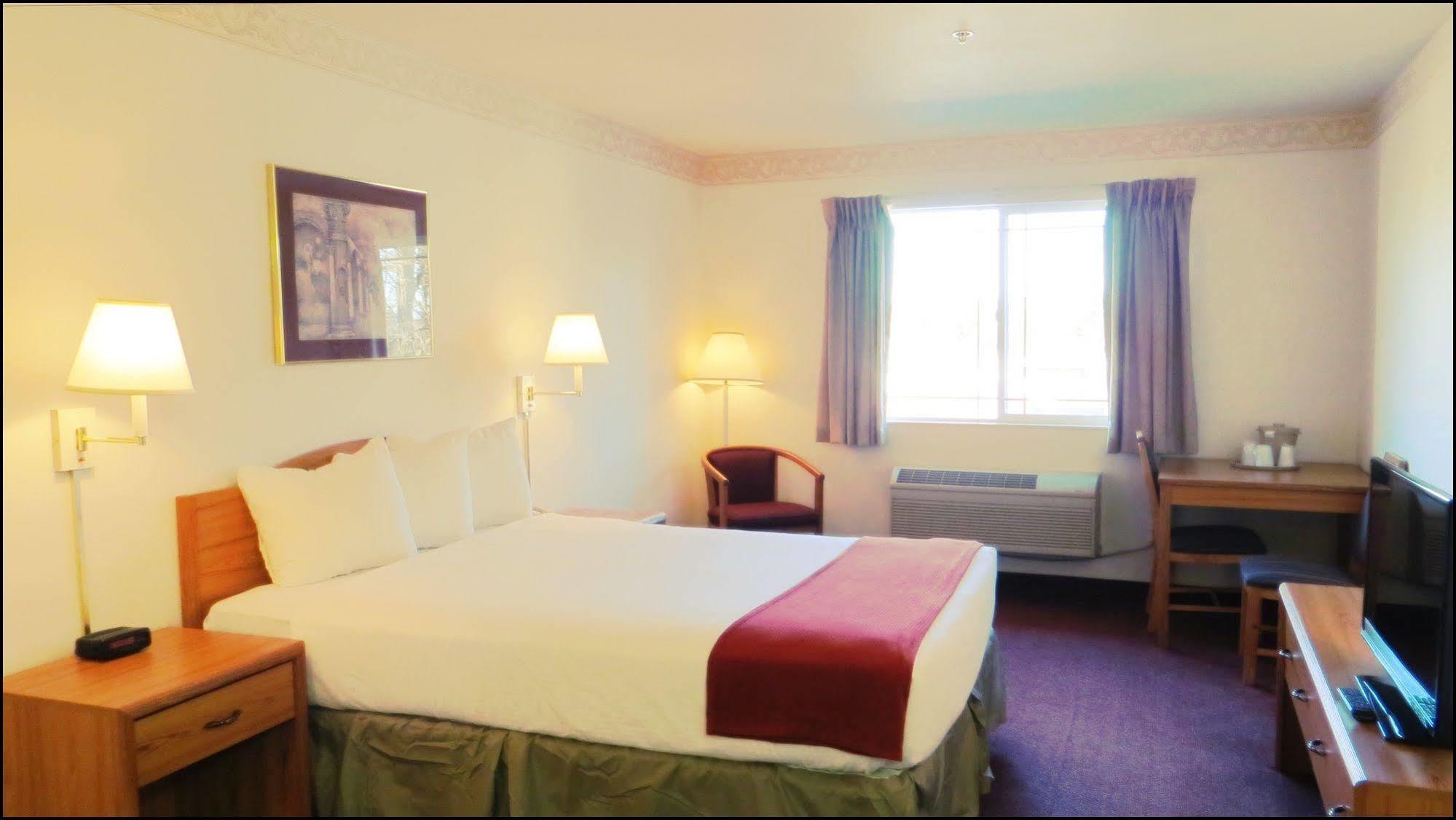 Peppermill Empress Inn Сентрейлия Экстерьер фото